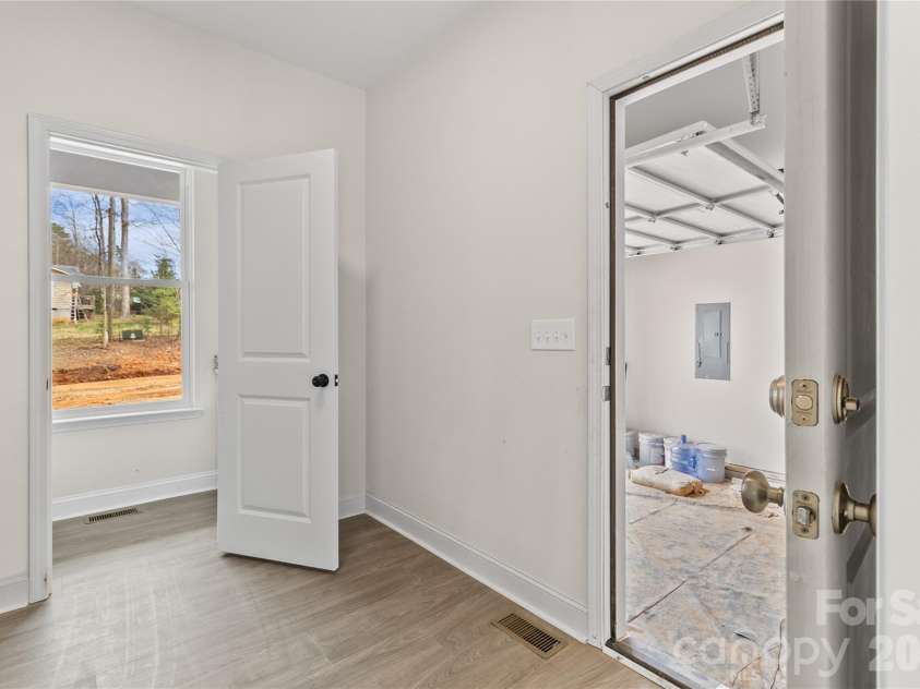 3692 Shannon Loop, Denver, NC 28037.  MLS# CAR4337827, YatesRealty ID 3535. 
