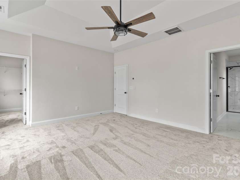 3692 Shannon Loop, Denver, NC 28037.  MLS# CAR4337827, YatesRealty ID 3535. 