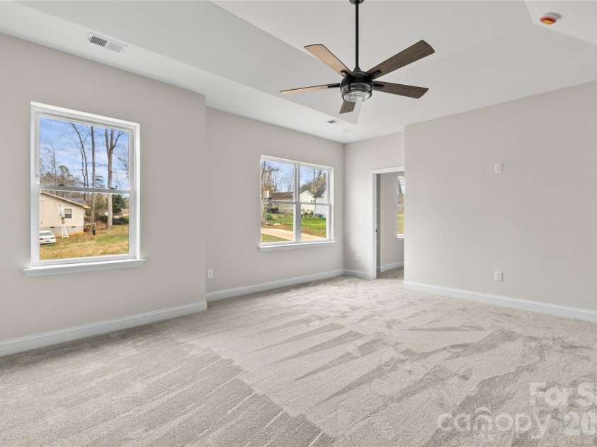 3692 Shannon Loop, Denver, NC 28037.  MLS# CAR4337827, YatesRealty ID 3535. 