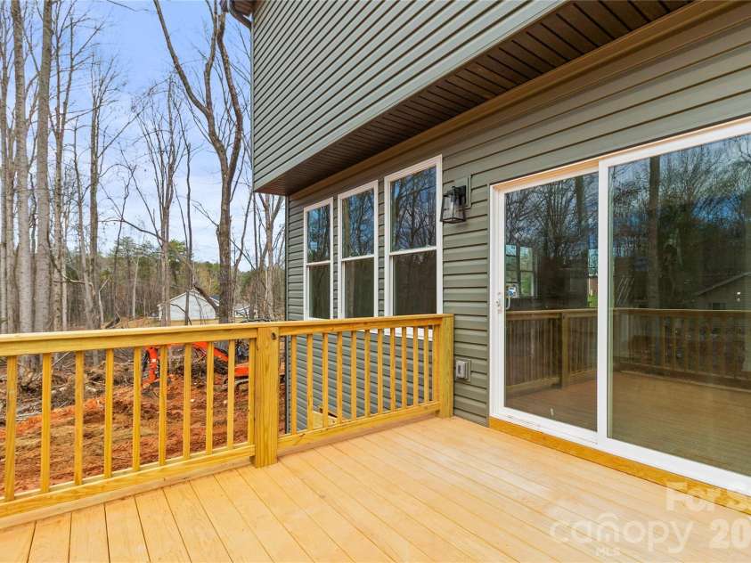 3692 Shannon Loop, Denver, NC 28037.  MLS# CAR4337827, YatesRealty ID 3535. 