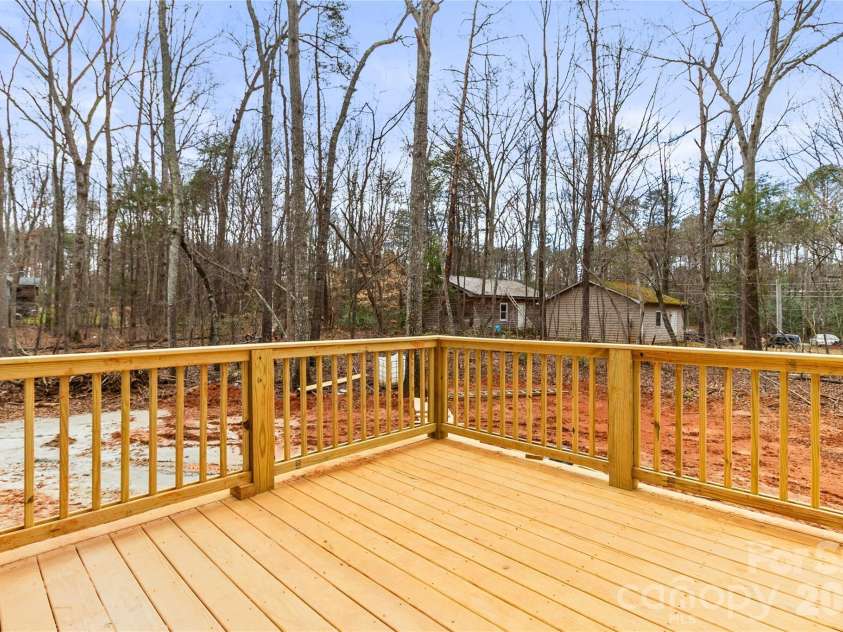3692 Shannon Loop, Denver, NC 28037.  MLS# CAR4337827, YatesRealty ID 3535. 