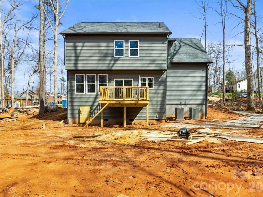 3692 Shannon Loop, Denver, NC 28037.  MLS# CAR4337827, YatesRealty ID 3535. 