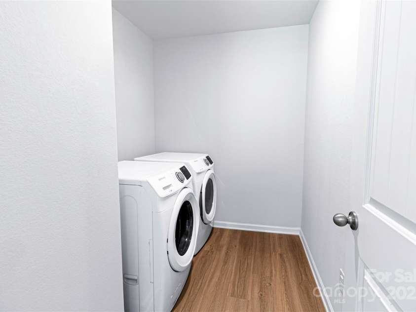 672 Lamorak Place, Richburg, SC 29729.  MLS# CAR4270354, YatesRealty ID 3535. Laundry Room