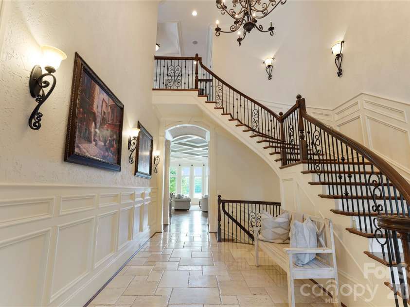 3255 Lake Pointe Drive, Belmont, NC 28012.  MLS# CAR4399801, YatesRealty ID 35351. 
