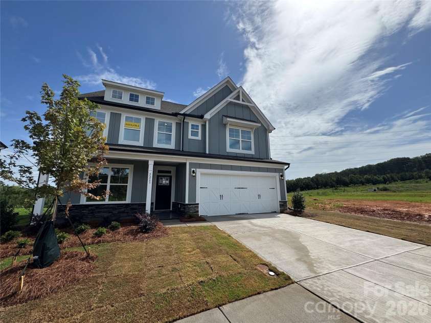 2265 Tabor Road, Sherrills Ford, NC 28673.  MLS# CAR4378859, YatesRealty ID 35352. 