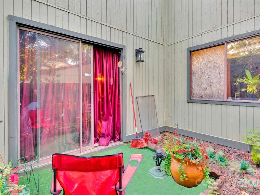 6109 Bent Tree Court, Charlotte, NC 28212.  MLS# CAR4292196, YatesRealty ID 35352. Patio from the Primary Bedroom