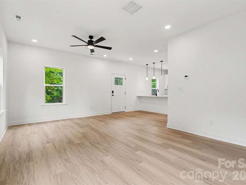 327 Whispering Pines Drive, Charlotte, NC 28217.  MLS# CAR4397862, YatesRealty ID 35353. 