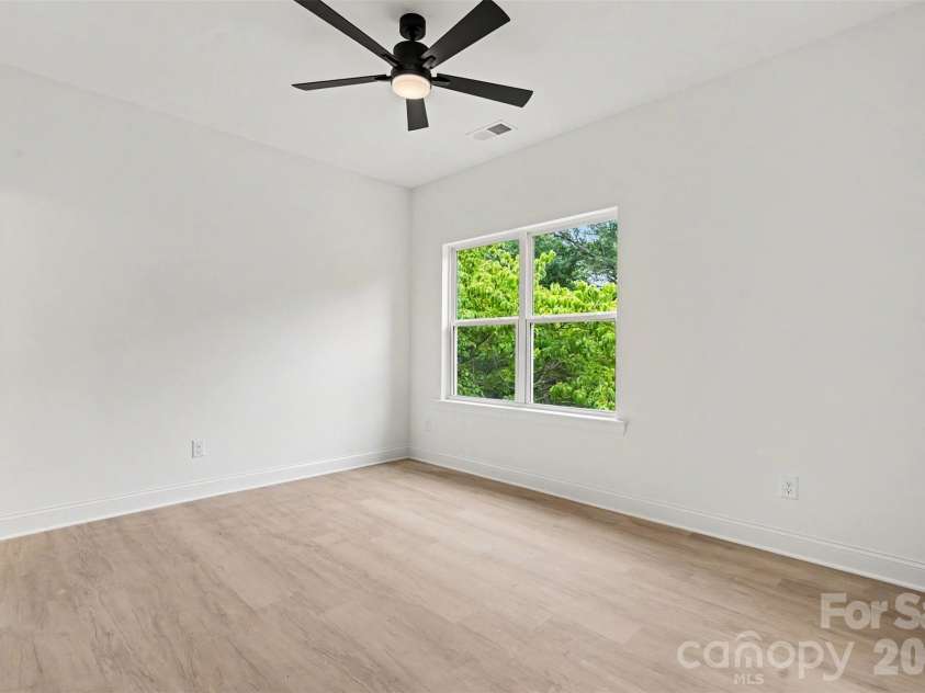 327 Whispering Pines Drive, Charlotte, NC 28217.  MLS# CAR4397862, YatesRealty ID 35353. 