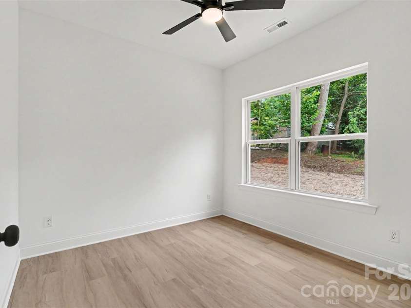 327 Whispering Pines Drive, Charlotte, NC 28217.  MLS# CAR4397862, YatesRealty ID 35353. 