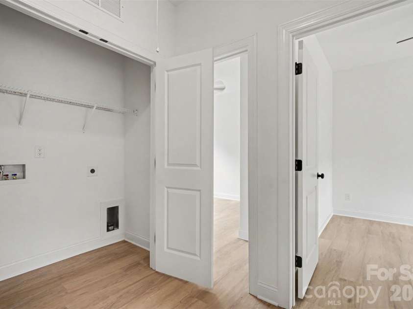 327 Whispering Pines Drive, Charlotte, NC 28217.  MLS# CAR4397862, YatesRealty ID 35353. 