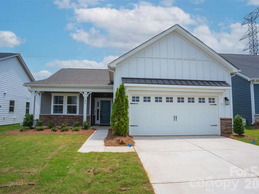 204 Northgate Boulevard, Indian Trail, NC 28079.  MLS# CAR4362212, YatesRealty ID 35354. 