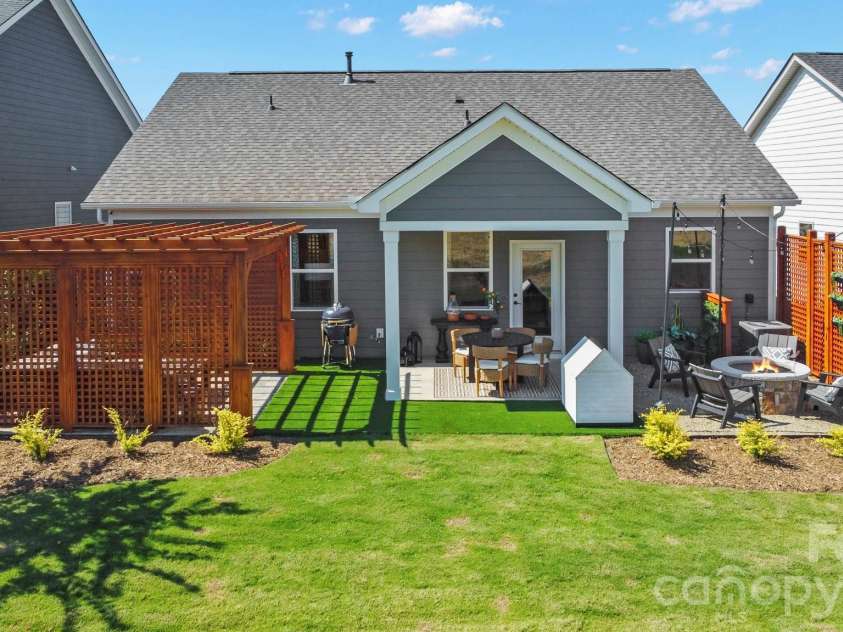 204 Northgate Boulevard, Indian Trail, NC 28079.  MLS# CAR4362212, YatesRealty ID 35354. 