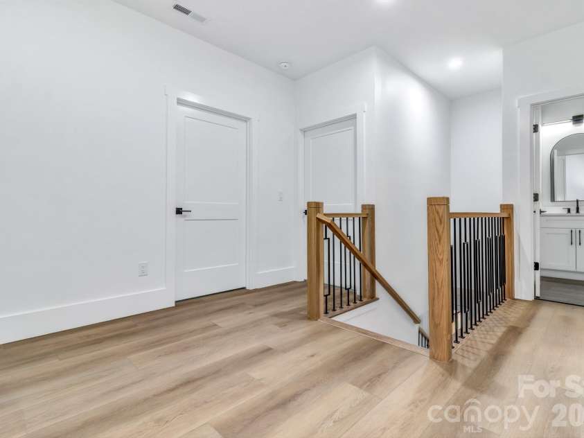 80 Goldenwood Lane, Mills River, NC 28759.  MLS# CAR4396121, YatesRealty ID 35355. 