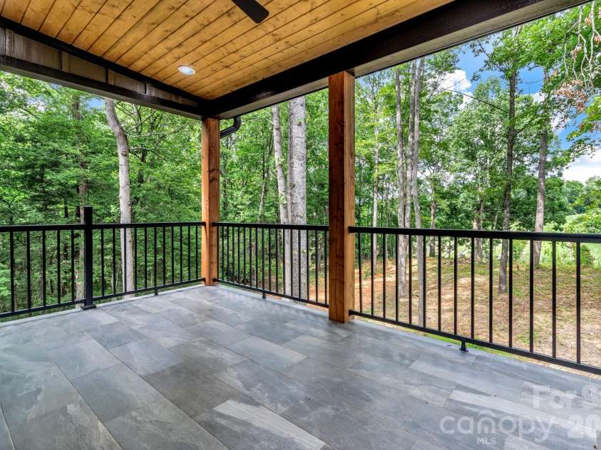 80 Goldenwood Lane, Mills River, NC 28759.  MLS# CAR4396121, YatesRealty ID 35355. 