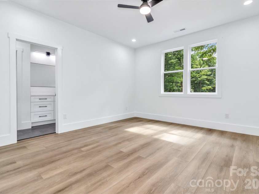 80 Goldenwood Lane, Mills River, NC 28759.  MLS# CAR4396121, YatesRealty ID 35355. 