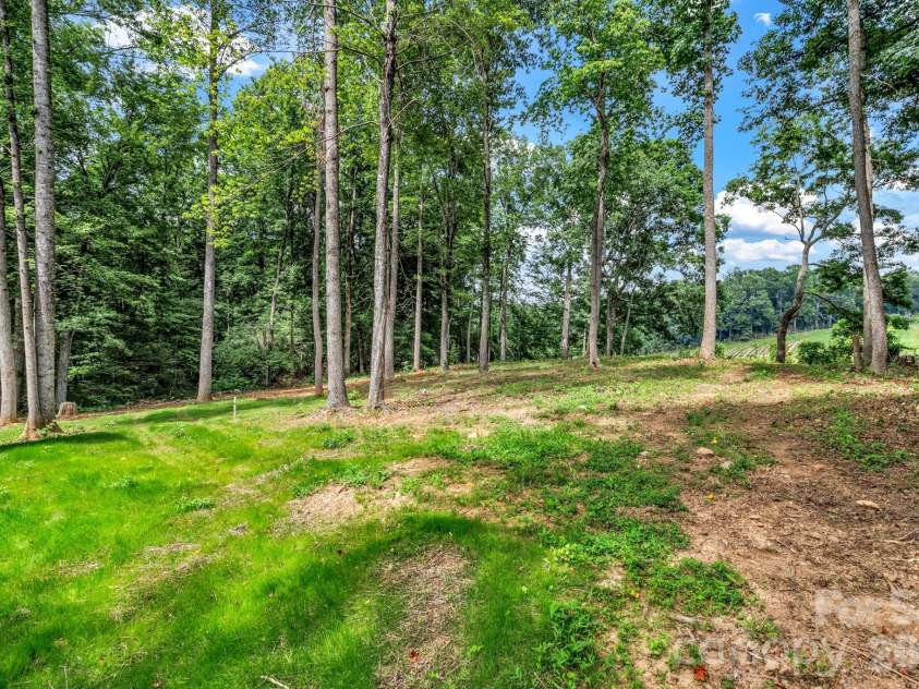 80 Goldenwood Lane, Mills River, NC 28759.  MLS# CAR4396121, YatesRealty ID 35355. 