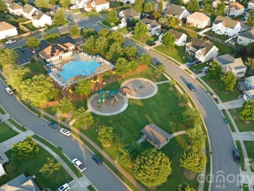 278 Almora Loop, Mooresville, NC 28115.  MLS# CAR4390826, YatesRealty ID 35356. Amenities center