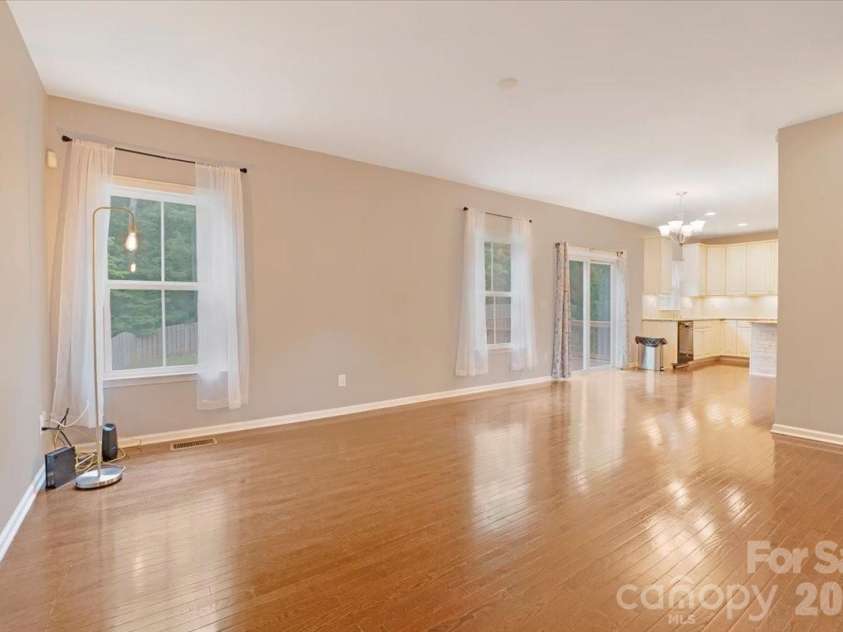 278 Almora Loop, Mooresville, NC 28115.  MLS# CAR4390826, YatesRealty ID 35356. Large open family room