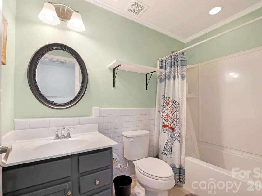 278 Almora Loop, Mooresville, NC 28115.  MLS# CAR4390826, YatesRealty ID 35356. Secondary bathroom on upper level