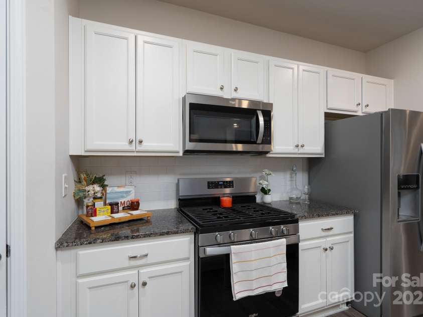 6023 Walkers Run Drive, Monroe, NC 28110.  MLS# CAR4292424, YatesRealty ID 35358. Kitchen