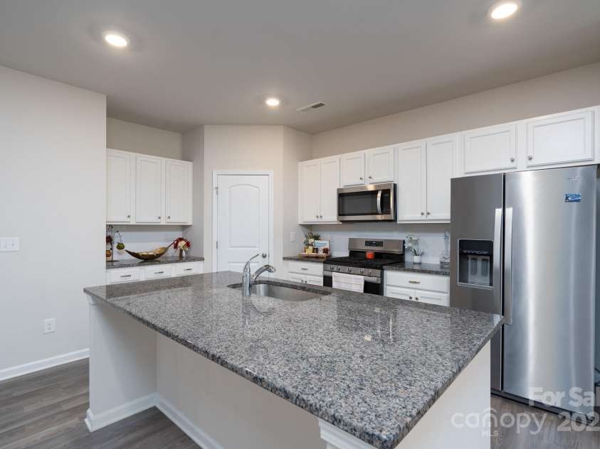 6023 Walkers Run Drive, Monroe, NC 28110.  MLS# CAR4292424, YatesRealty ID 35358. Kitchen