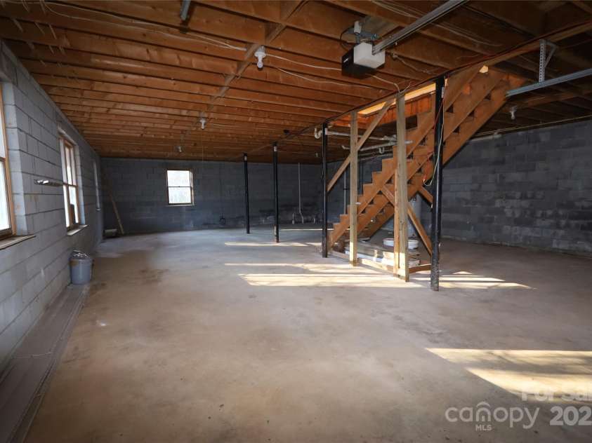 249 Cherry Hollow Road, Burnsville, NC 28714.  MLS# CAR4322750, YatesRealty ID 3536. Full, Unfinished Basement.