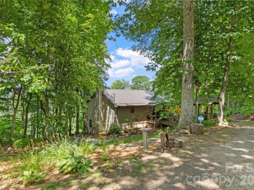 1355 Moonshine Mountain Road, Burnsville, NC 28714.  MLS# CAR4400046, YatesRealty ID 35360. 