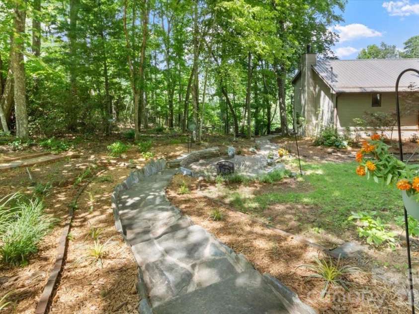 1355 Moonshine Mountain Road, Burnsville, NC 28714.  MLS# CAR4400046, YatesRealty ID 35360. 