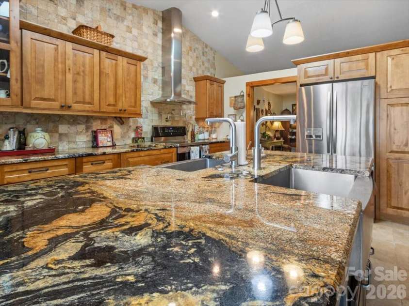 1355 Moonshine Mountain Road, Burnsville, NC 28714.  MLS# CAR4400046, YatesRealty ID 35360. 