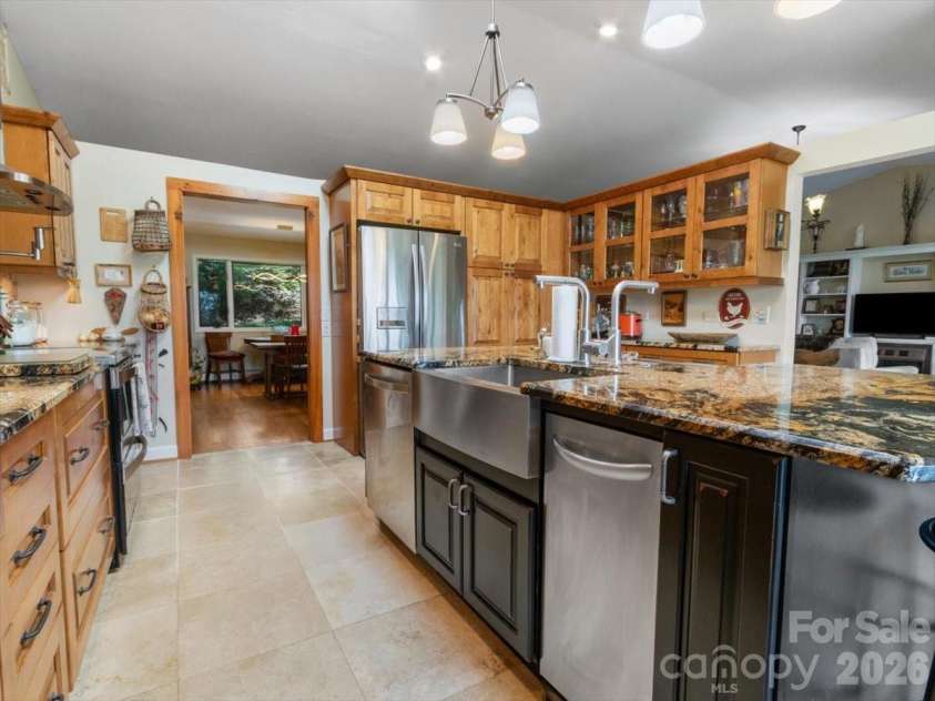 1355 Moonshine Mountain Road, Burnsville, NC 28714.  MLS# CAR4400046, YatesRealty ID 35360. 