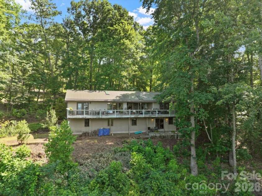 1355 Moonshine Mountain Road, Burnsville, NC 28714.  MLS# CAR4400046, YatesRealty ID 35360. 