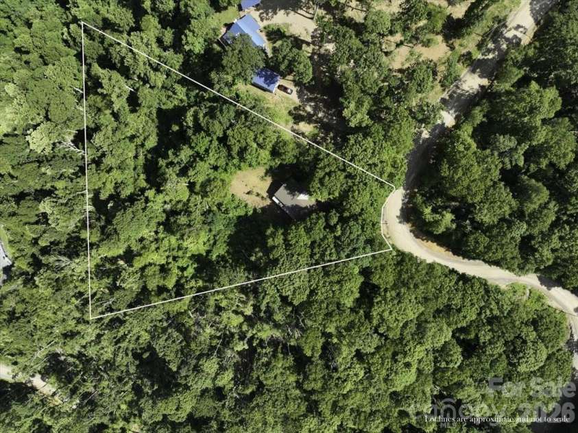 1355 Moonshine Mountain Road, Burnsville, NC 28714.  MLS# CAR4400046, YatesRealty ID 35360. 