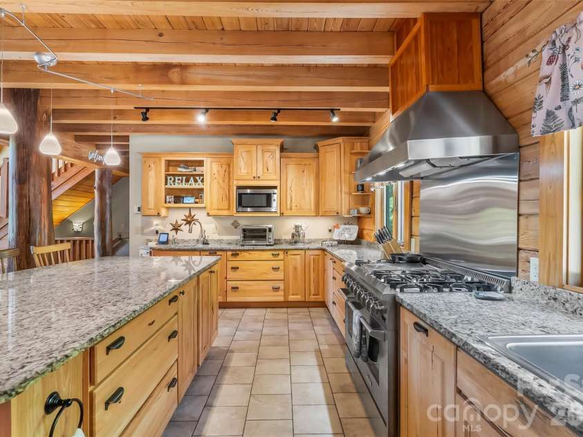 482 Gap Creek Road, Zirconia, NC 28790.  MLS# CAR4379332, YatesRealty ID 35361. 