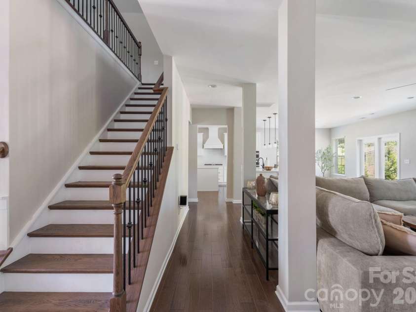 3138 Montreaux Valley Drive, Fort Mill, SC 29707.  MLS# CAR4391047, YatesRealty ID 35362. 