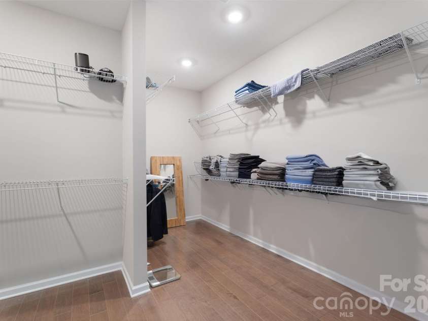 3138 Montreaux Valley Drive, Fort Mill, SC 29707.  MLS# CAR4391047, YatesRealty ID 35362. 