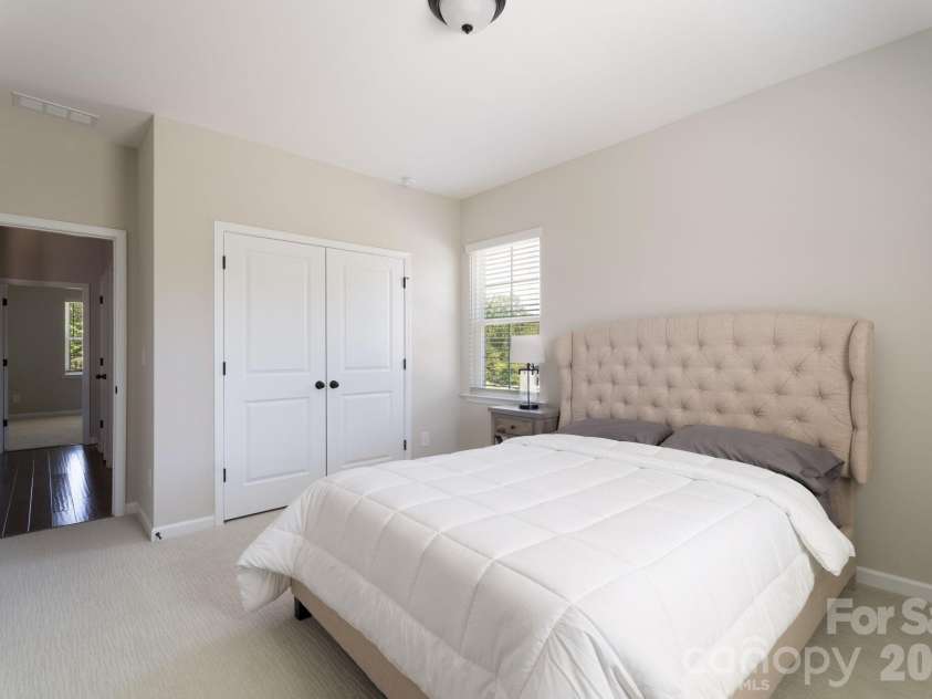 3138 Montreaux Valley Drive, Fort Mill, SC 29707.  MLS# CAR4391047, YatesRealty ID 35362. 