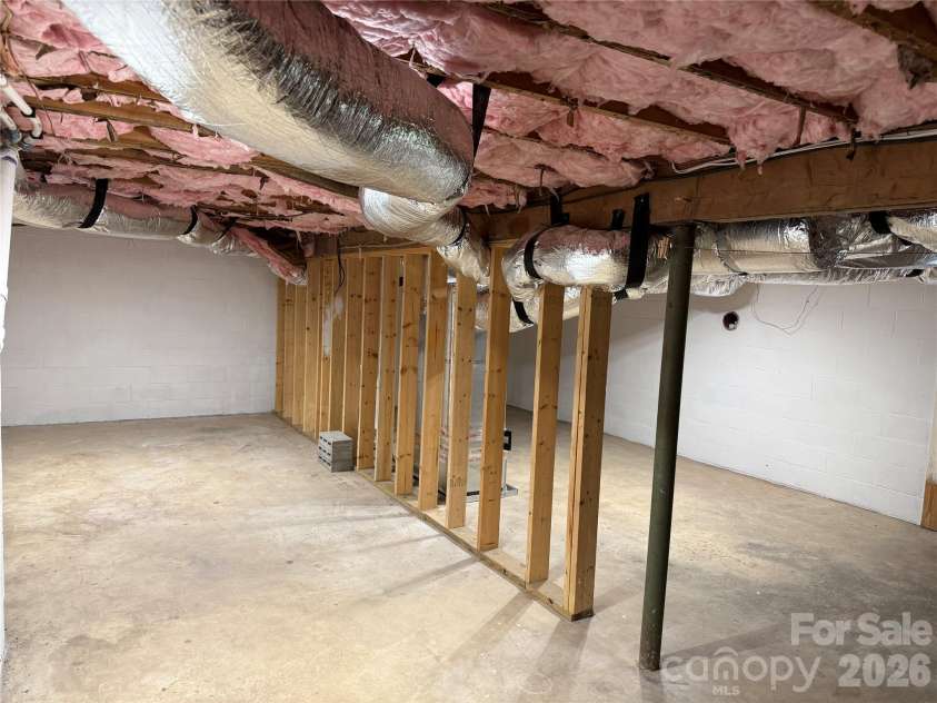 32 Mayfair Drive, Candler, NC 28715.  MLS# CAR4392323, YatesRealty ID 35365. Very dry basement.