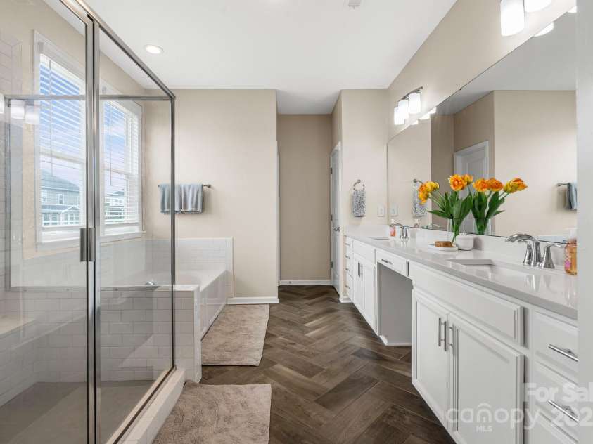 1508 Native Diver Lane, Indian Trail, NC 28079.  MLS# CAR4287703, YatesRealty ID 35366. Primary Bathroom