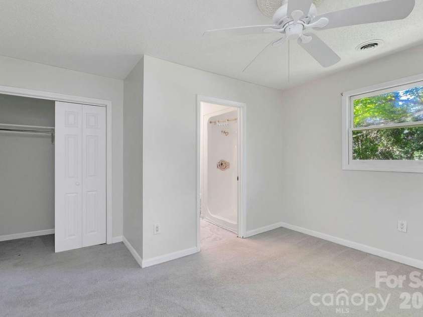 100 Kilpatrick Street, Brevard, NC 28712.  MLS# CAR4382761, YatesRealty ID 35369. Fourth Bedroom - shares bathroom with third bedroom