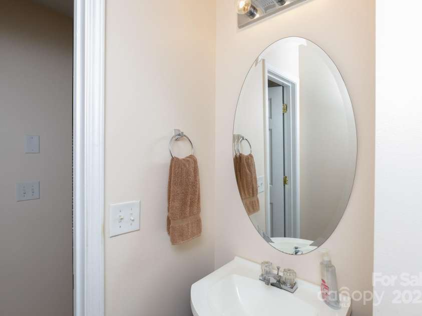 685 Favorwood Drive, Rock Hill, SC 29730.  MLS# CAR4297226, YatesRealty ID 3537. 