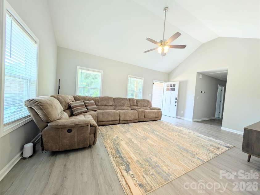 711 Guinn Street, Clover, SC 29710.  MLS# CAR4400635, YatesRealty ID 35370. 