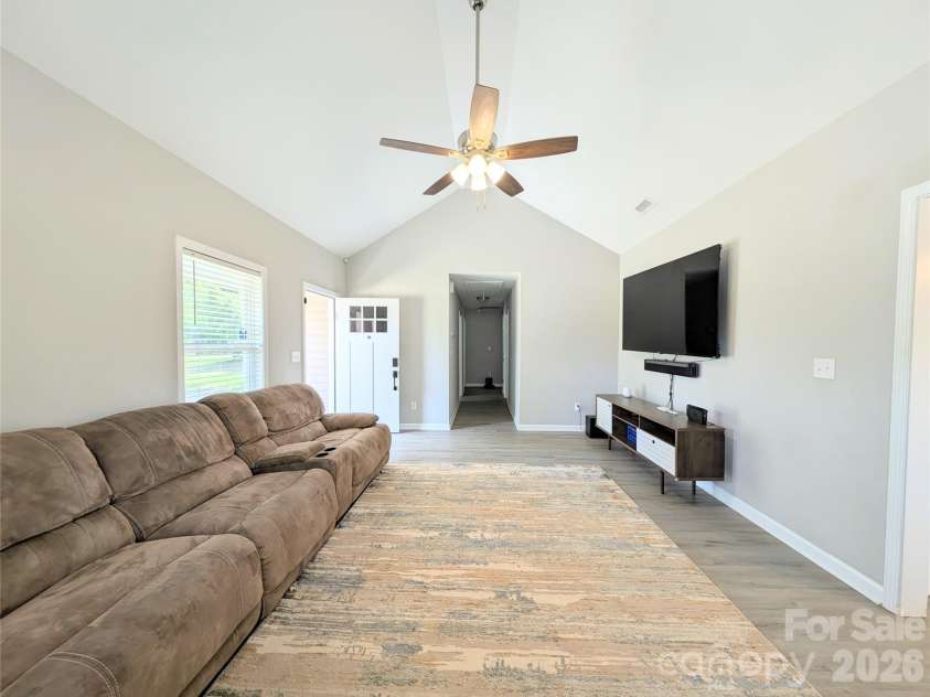 711 Guinn Street, Clover, SC 29710.  MLS# CAR4400635, YatesRealty ID 35370. 