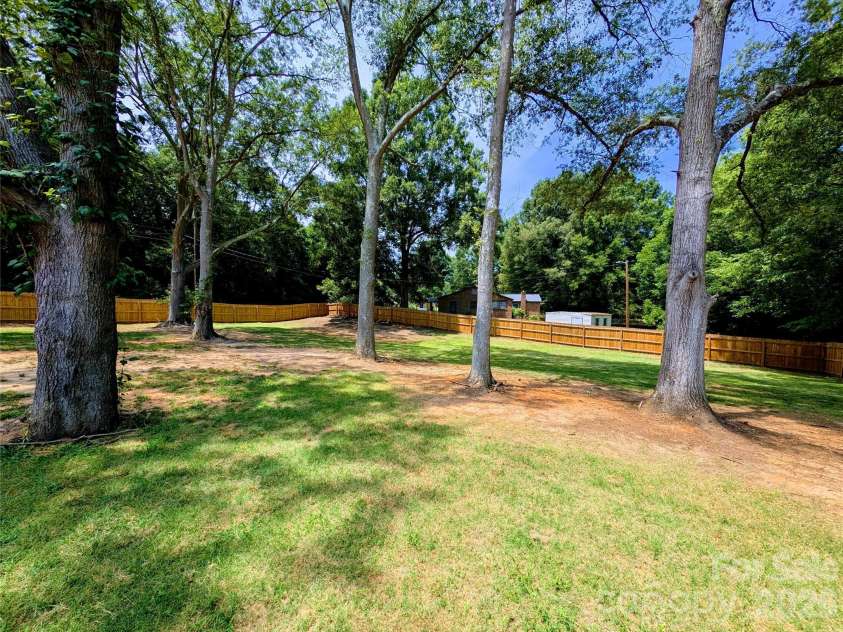 711 Guinn Street, Clover, SC 29710.  MLS# CAR4400635, YatesRealty ID 35370. 