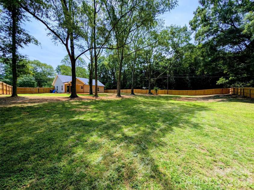 711 Guinn Street, Clover, SC 29710.  MLS# CAR4400635, YatesRealty ID 35370. 