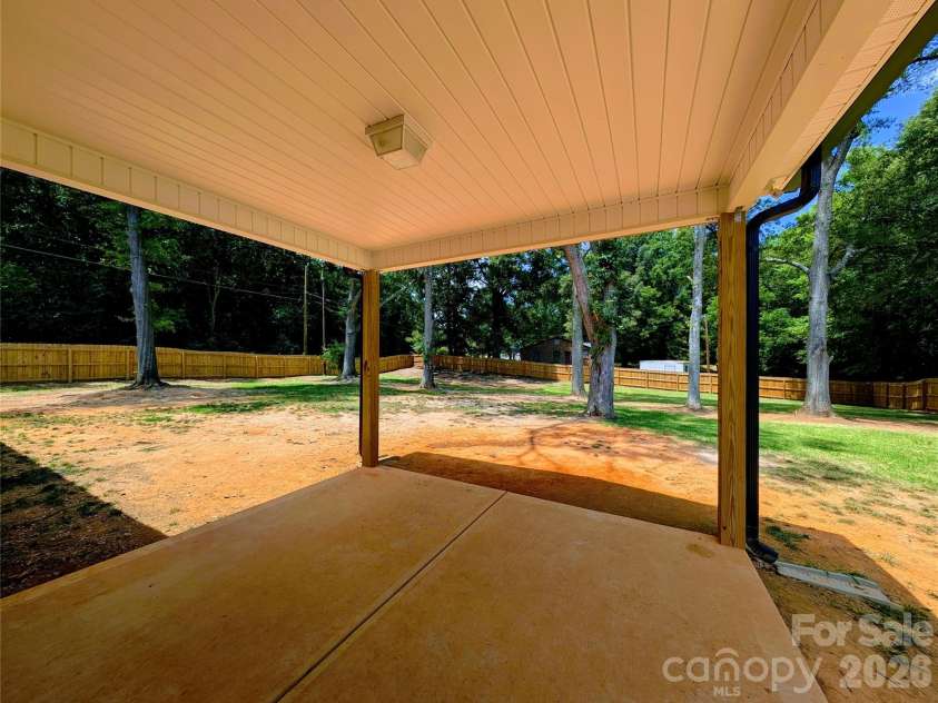 711 Guinn Street, Clover, SC 29710.  MLS# CAR4400635, YatesRealty ID 35370. 