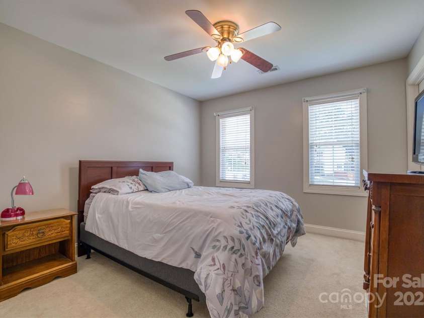 2640 Ironwood Drive, Hickory, NC 28602.  MLS# CAR4280931, YatesRealty ID 35372. Bedroom #2