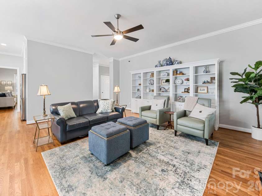 3229 Colonel Springs Way, Fort Mill, SC 29708.  MLS# CAR4390269, YatesRealty ID 35373. 