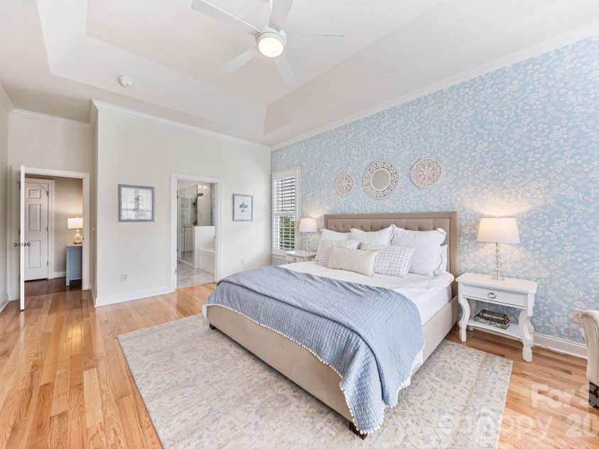 3229 Colonel Springs Way, Fort Mill, SC 29708.  MLS# CAR4390269, YatesRealty ID 35373. Primary Suite