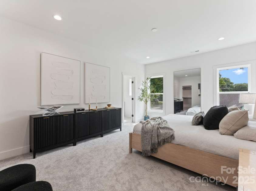5615 Lantana Avenue, Charlotte, NC 28205.  MLS# CAR4261086, YatesRealty ID 35375. Representative photo