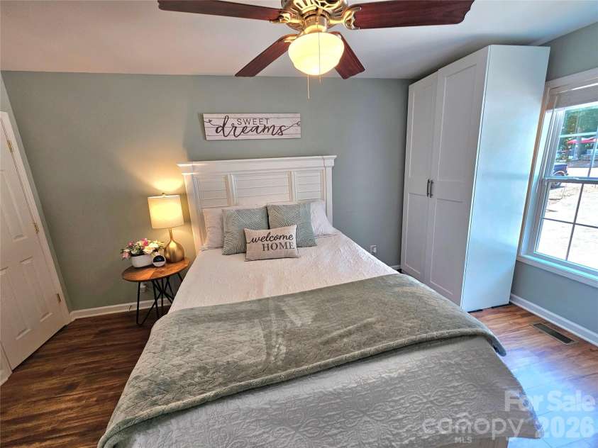 3526 Pinehaven Drive, New London, NC 28127.  MLS# CAR4397481, YatesRealty ID 35376. Primary bedroom main level